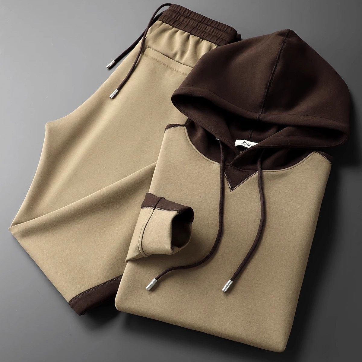 ELIJAH COMFORT SET