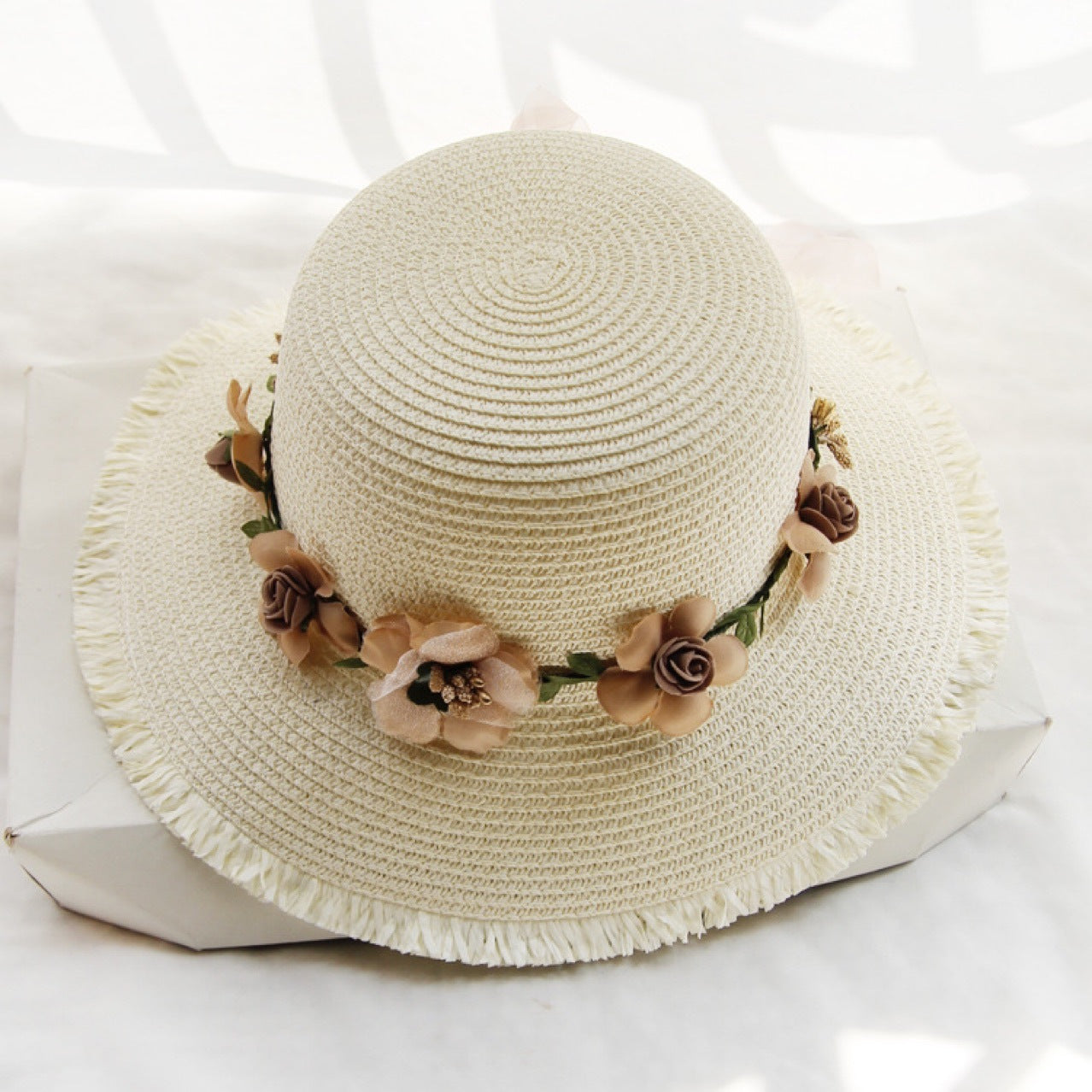 BLOSSOM BREEZE HAT