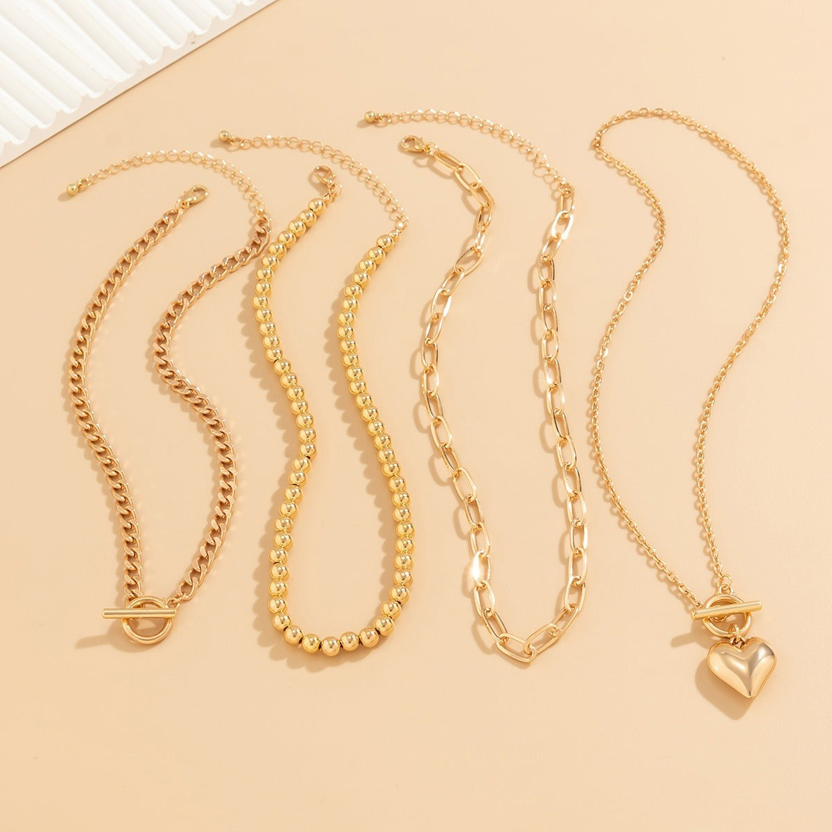 REBECCA AMORÉ NECKLACE SET