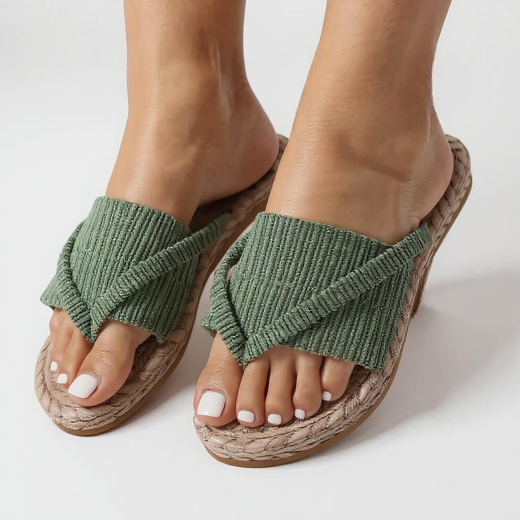 ISELLE BREEZE SLIDES