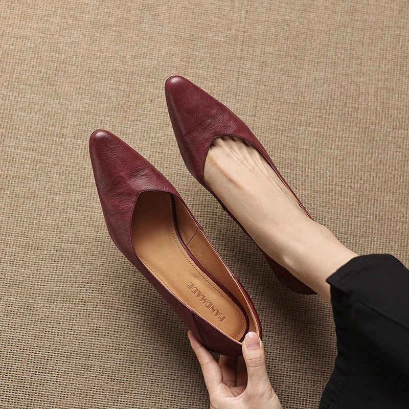 SEREN GENUINE LEATHER KITTEN HEEL PUMP