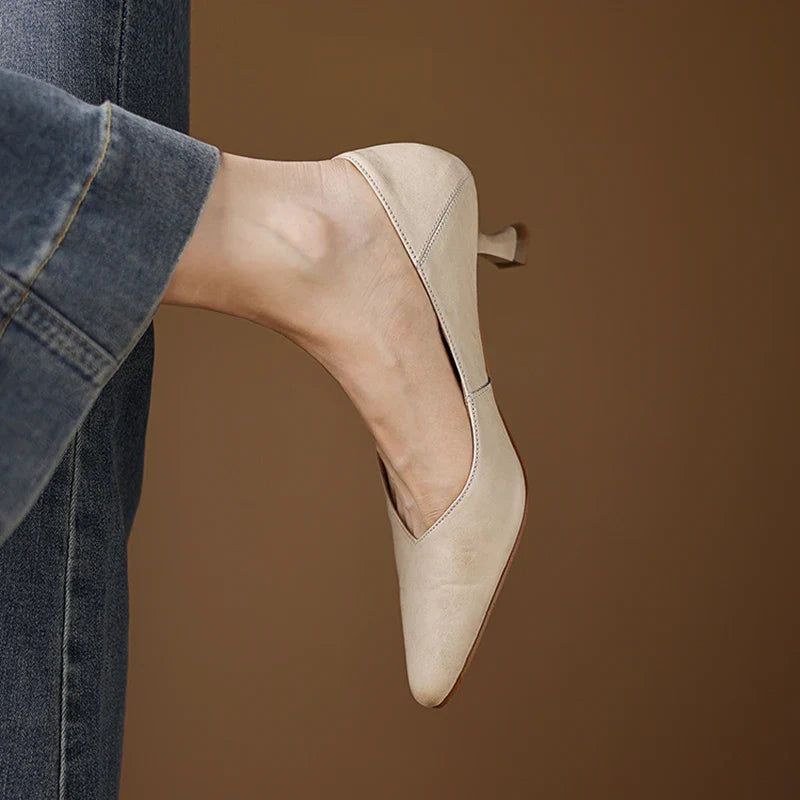 SEREN GENUINE LEATHER KITTEN HEEL PUMP