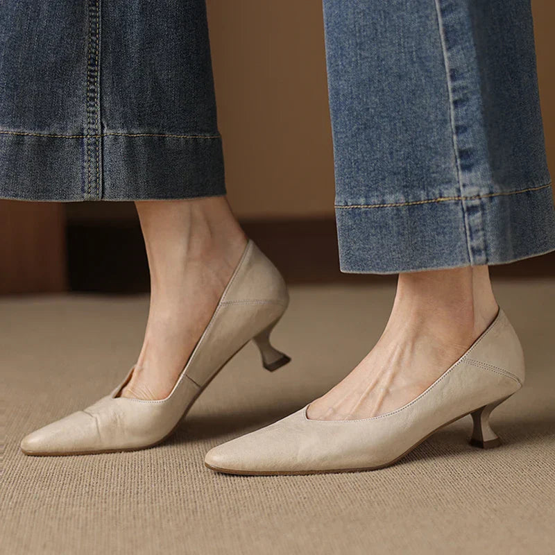 SEREN GENUINE LEATHER KITTEN HEEL PUMP