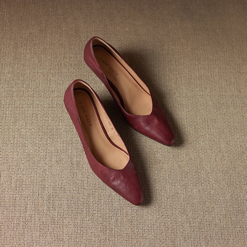 SEREN GENUINE LEATHER KITTEN HEEL PUMP