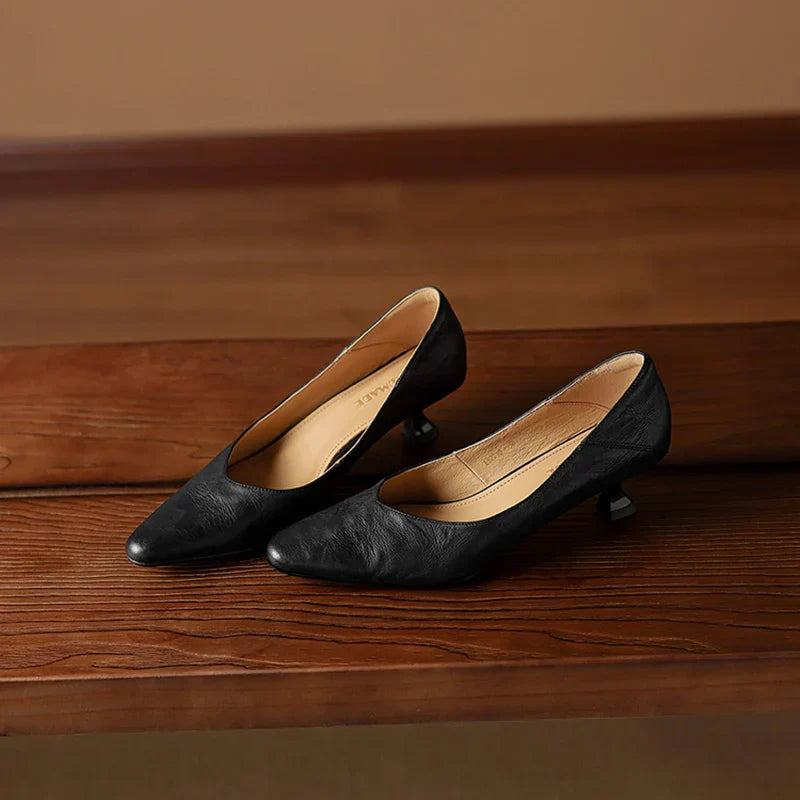 SEREN GENUINE LEATHER KITTEN HEEL PUMP