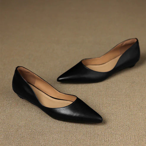 SELENE GENUINE LEATHER POINTED FLAT