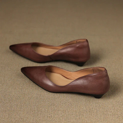 SELENE GENUINE LEATHER POINTED FLAT