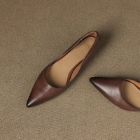 SELENE GENUINE LEATHER POINTED FLAT