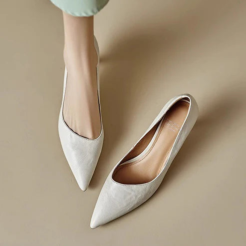 PETRA GENUINE LEATHER KITTEN HEEL