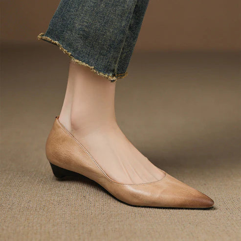 SELENE GENUINE LEATHER POINTED FLAT