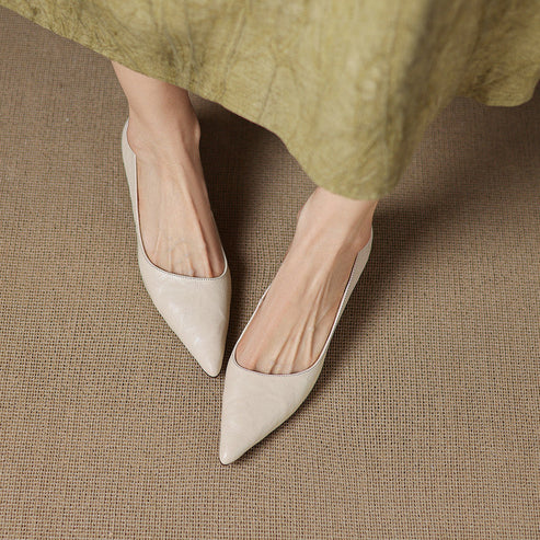PETRA GENUINE LEATHER KITTEN HEEL