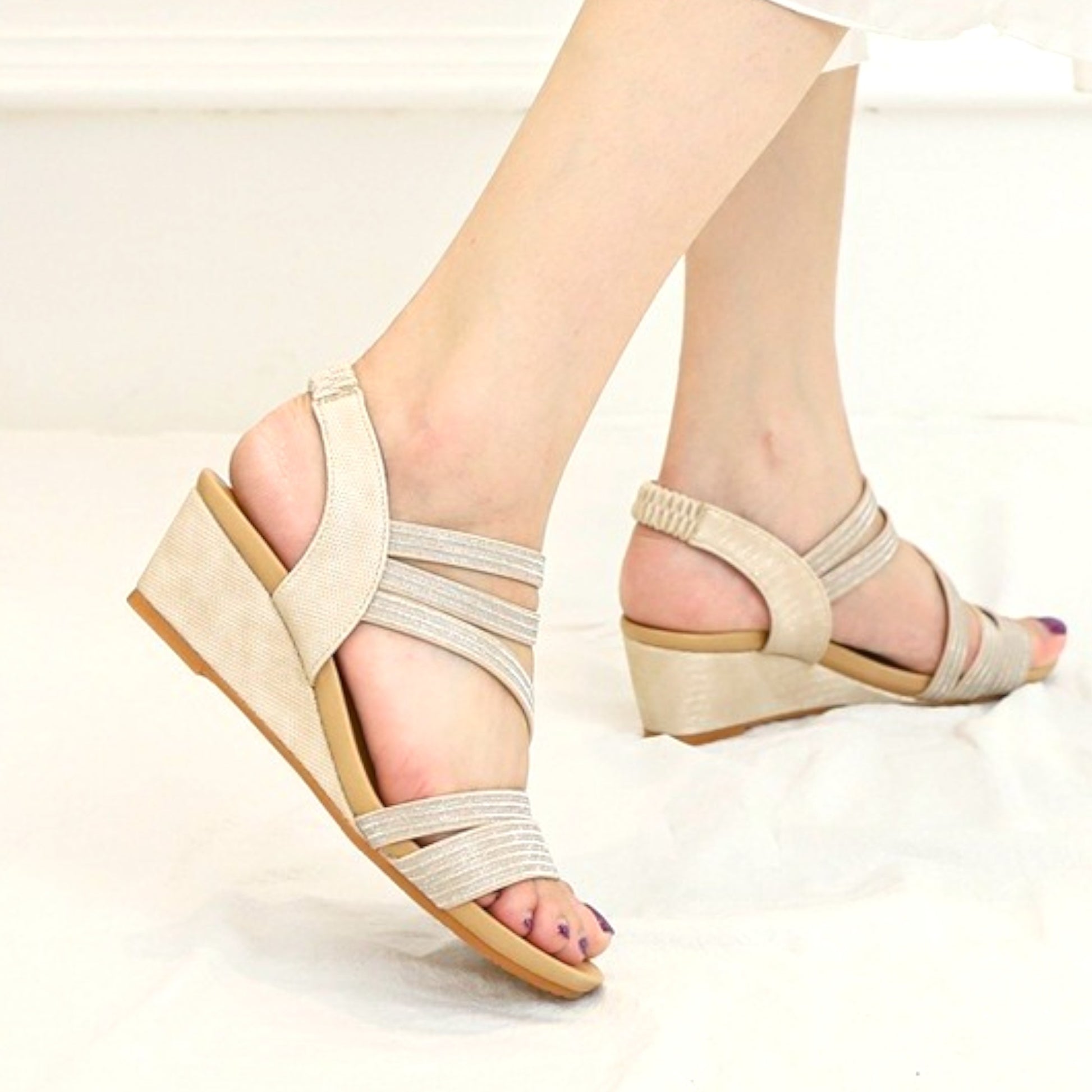 BELLA SOFT-STEP LEATHER SANDAL